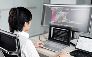 肥城 ,php声明和调用变量的符号是什么？